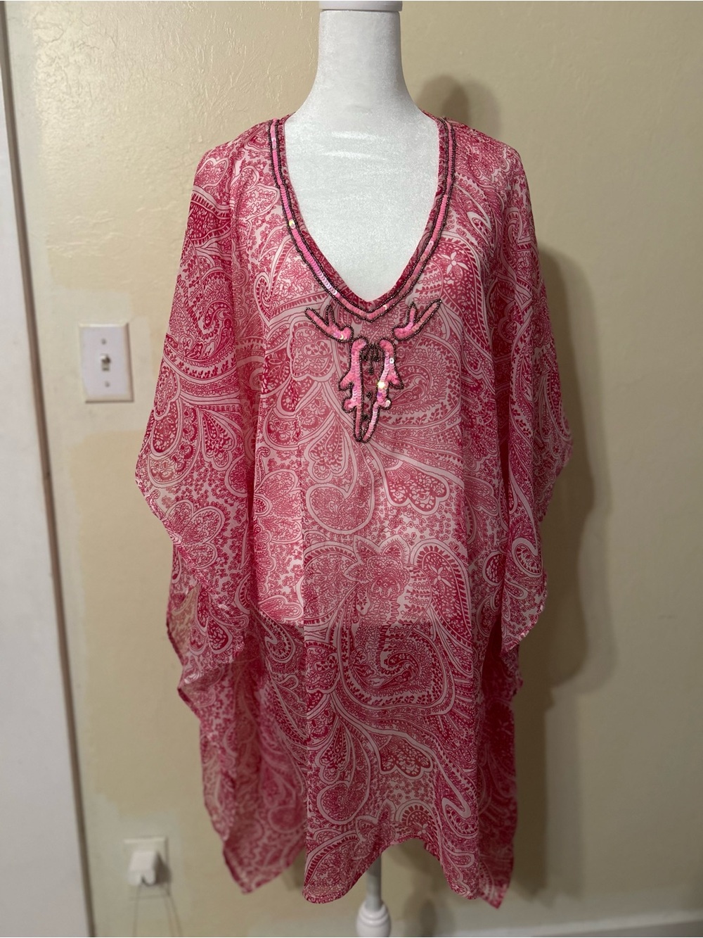 Charlie Paige Pink Paisley V-Neck Swim Coverup